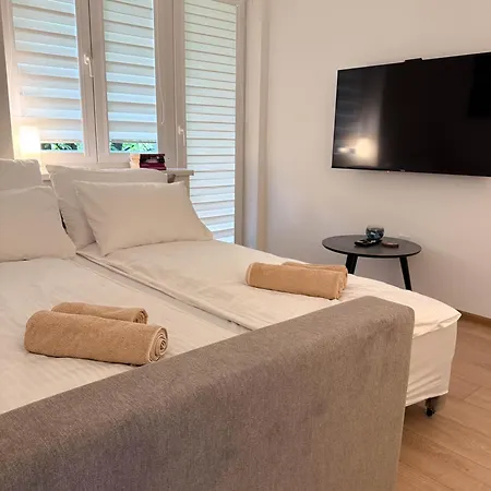 Apartman Cable Car View